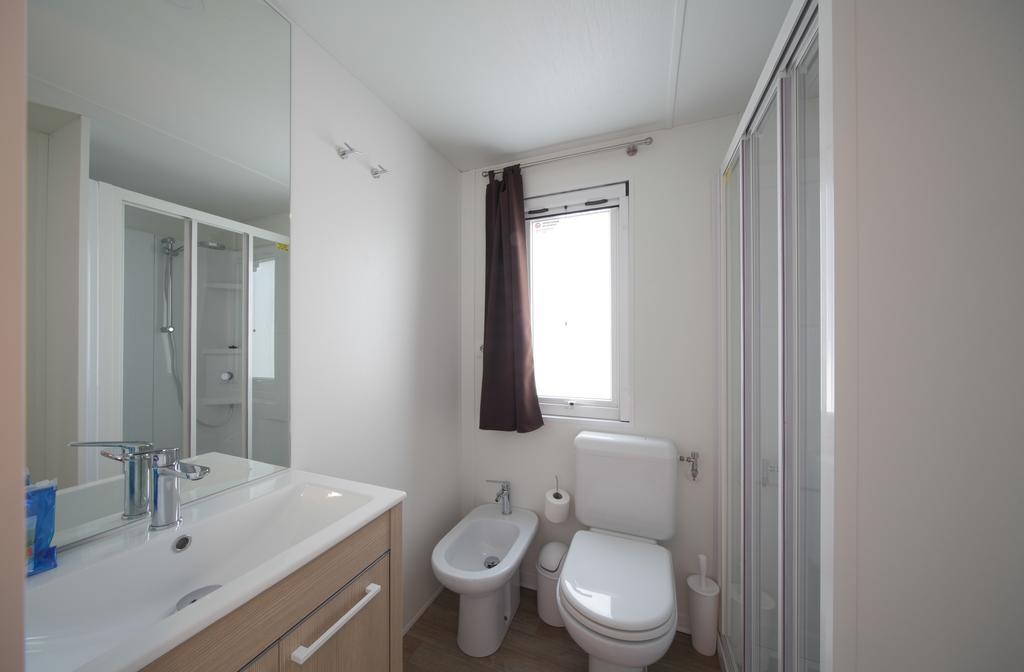 Camping Residence & Lodge Orchidea บาเวโน ภายนอก รูปภาพ